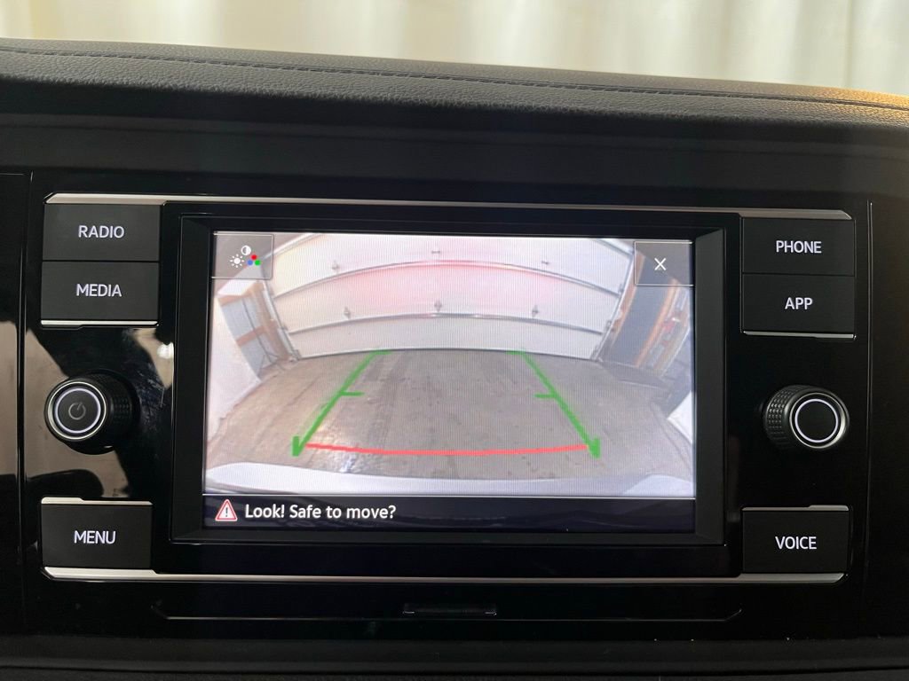 Certified 2023 Volkswagen Jetta SE image 19