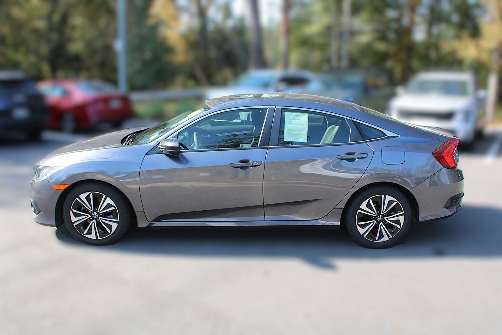 Used 2018 Honda Civic EX-T image 5