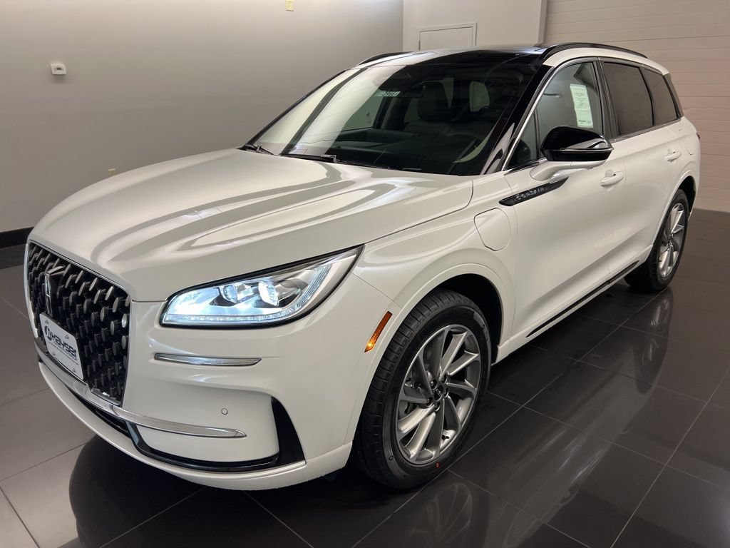New 2025 Lincoln Corsair Grand Touring w/ Equipment Group 301A AWD/4WD image 3