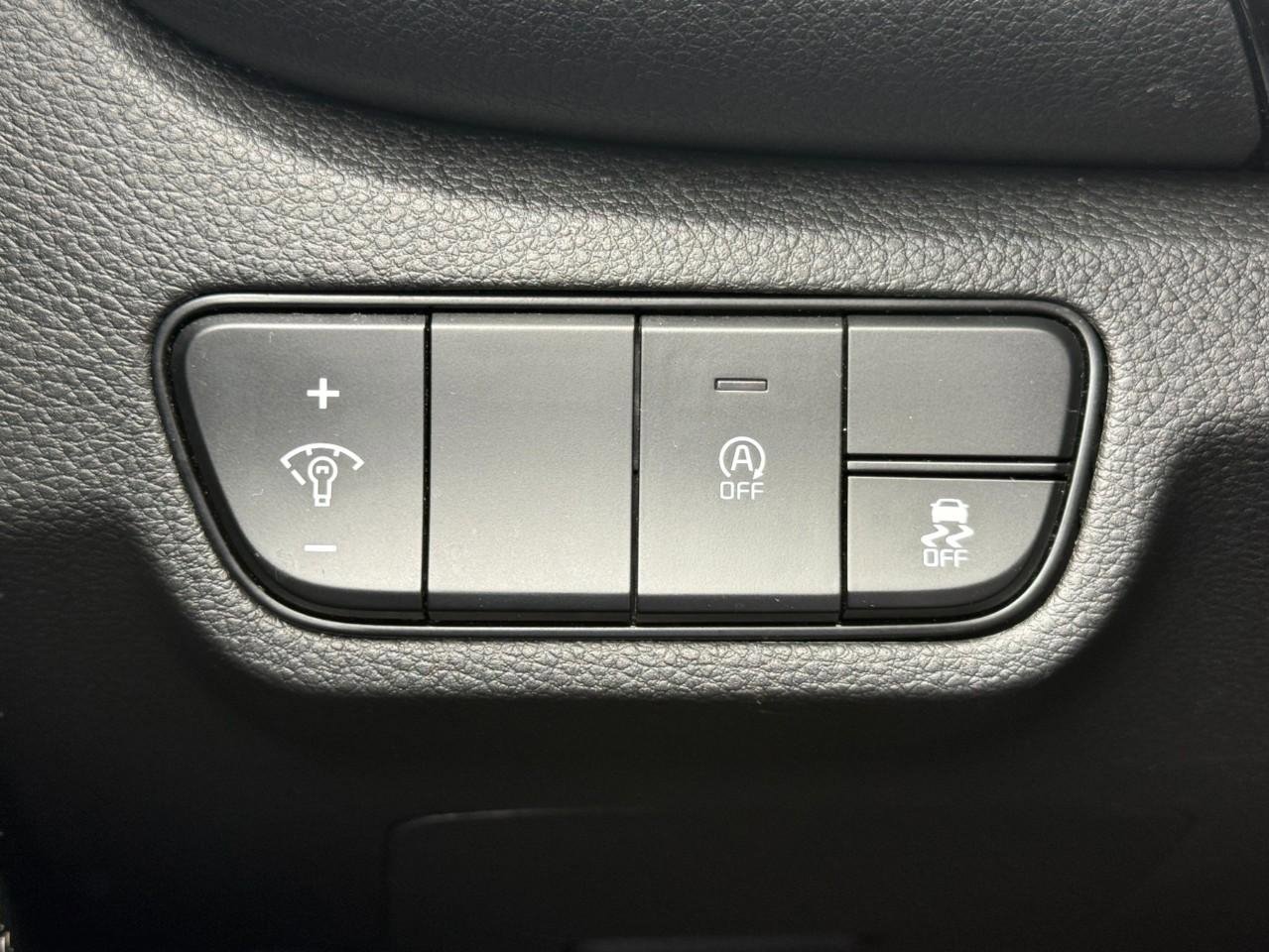 Used 2024 Kia Seltos S AWD/4WD image 22