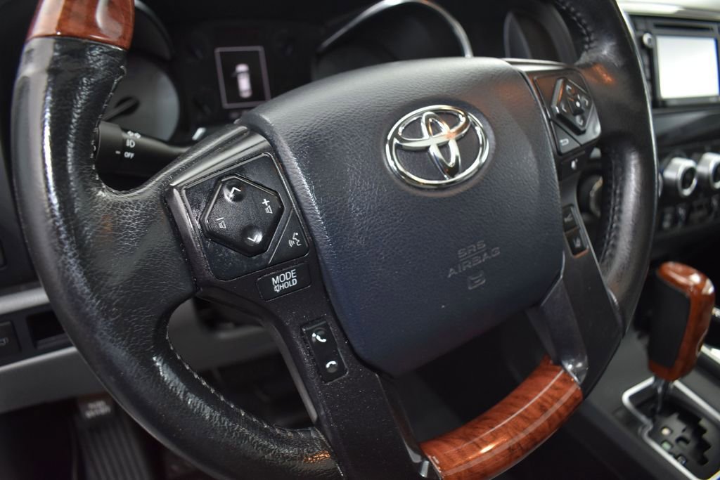 Used 2019 Toyota Sequoia Platinum AWD/4WD image 12