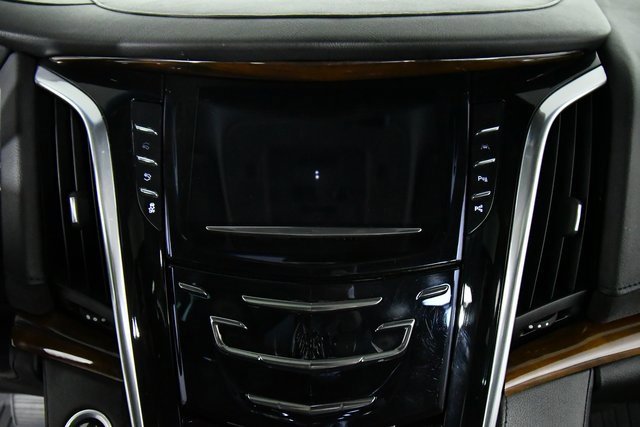 Used 2019 Cadillac Escalade ESV Premium Luxury image 12