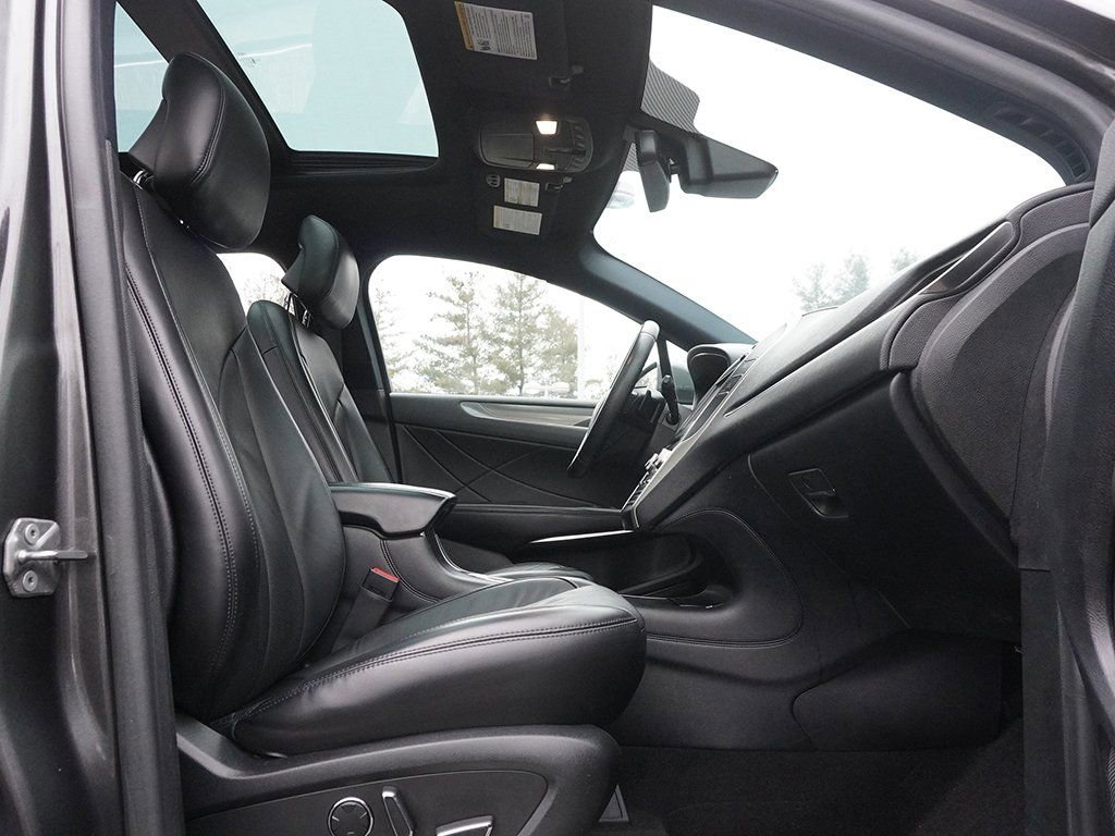 Used 2019 Lincoln MKC Reserve w/ MKC Climate Package AWD/4WD image 34