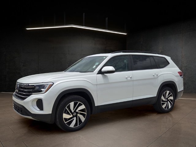 Used 2026 Volkswagen Atlas SE FWD image 3