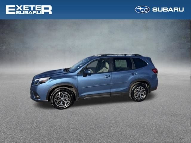 Used 2023 Subaru Forester Premium image 1