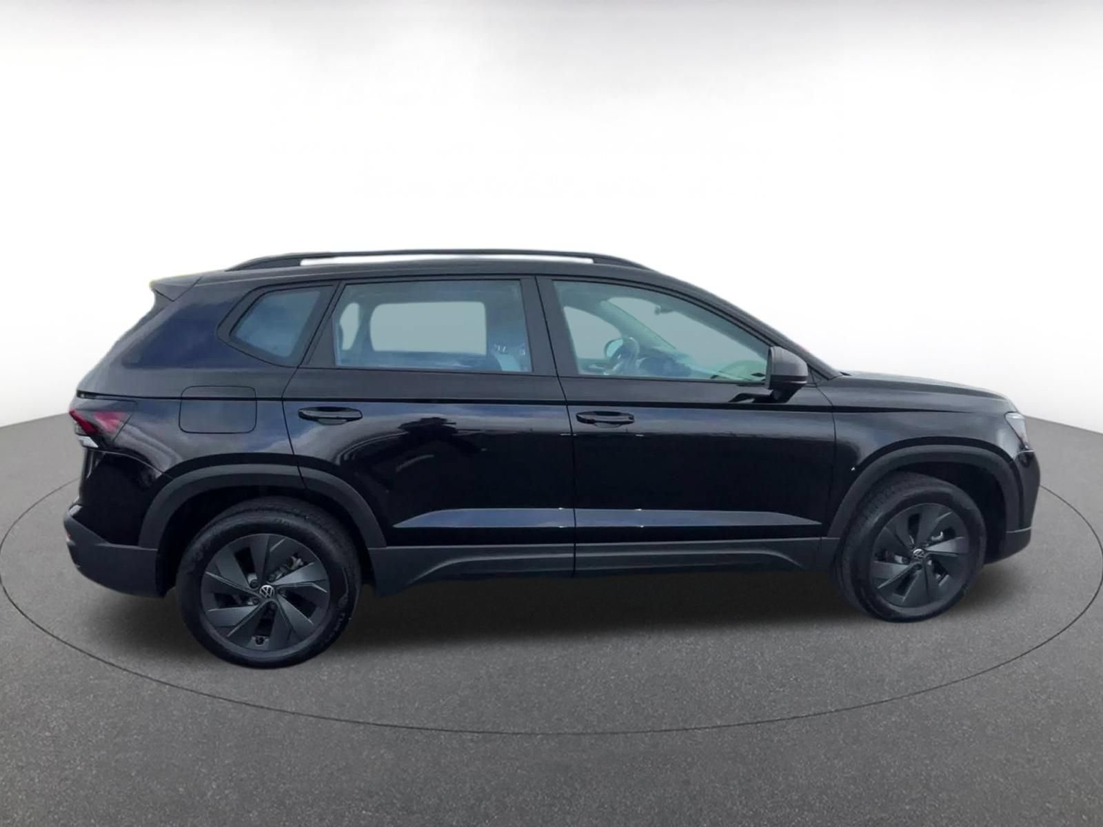 Used 2026 Volkswagen Taos S FWD image 15