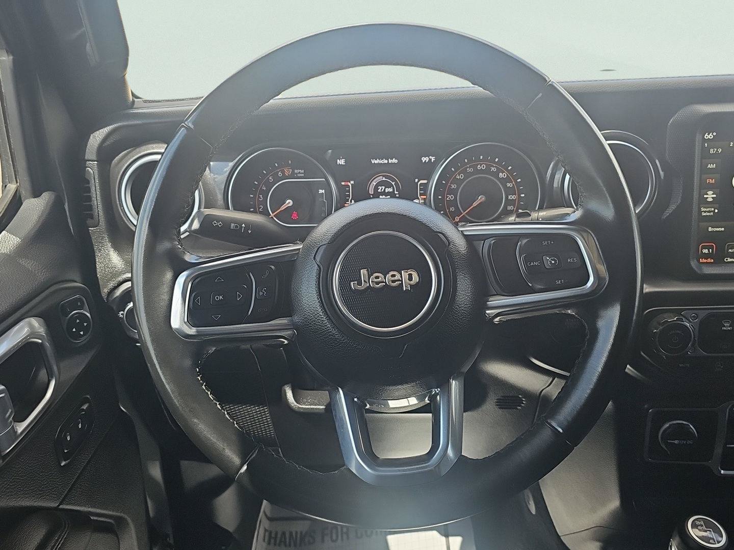 Used 2022 Jeep Wrangler Unlimited Sahara AWD/4WD image 15