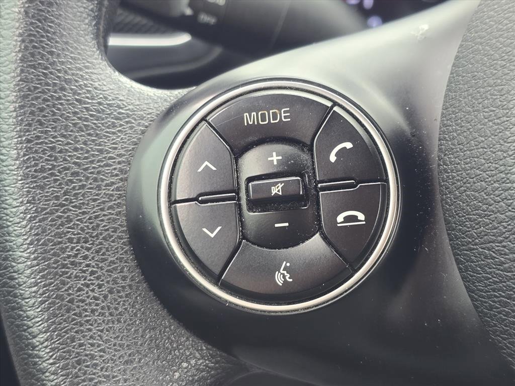 Used 2021 Kia Soul LX image 18