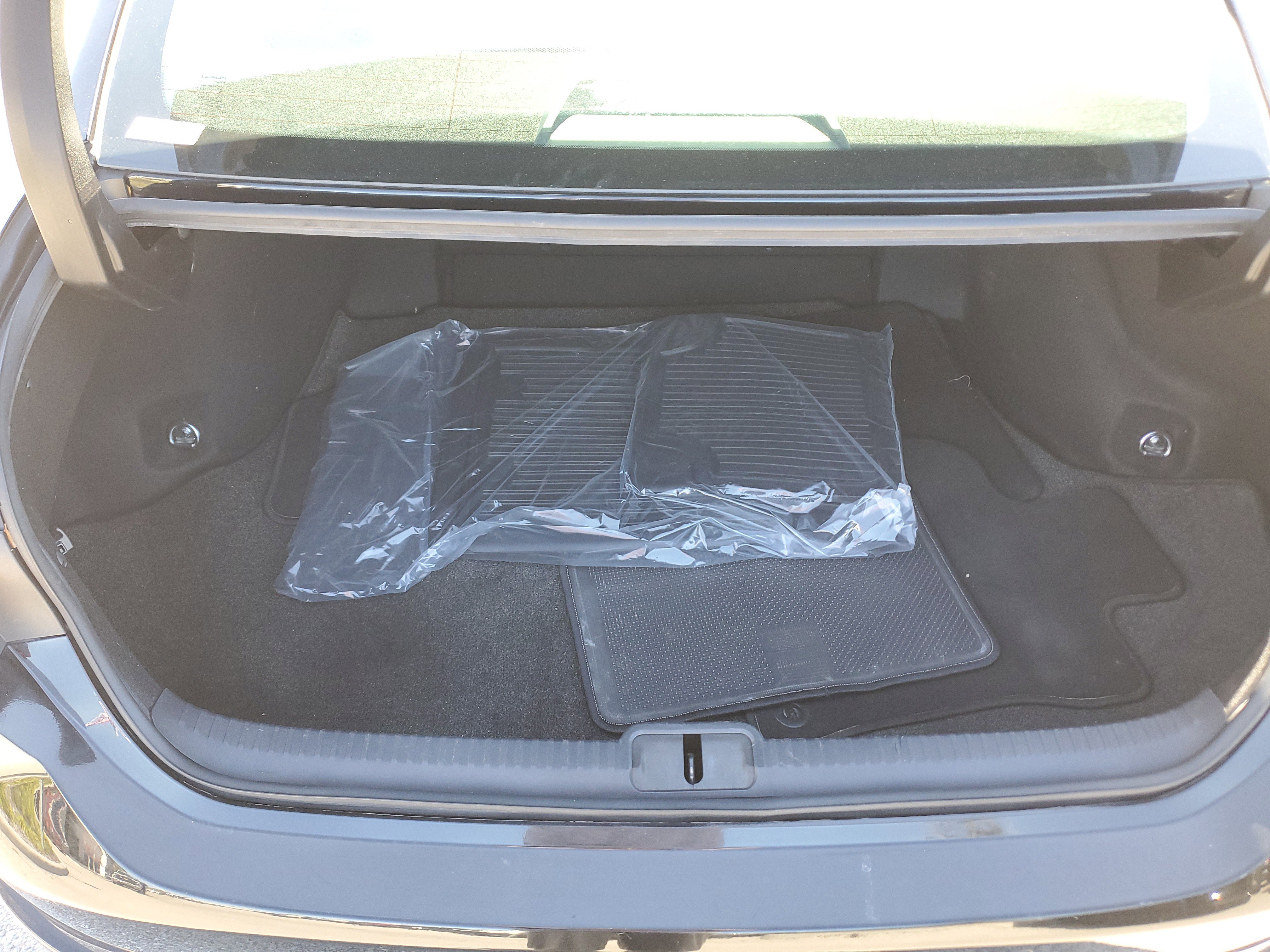 Used 2019 Lexus ES 350 w/ Premium Package image 12