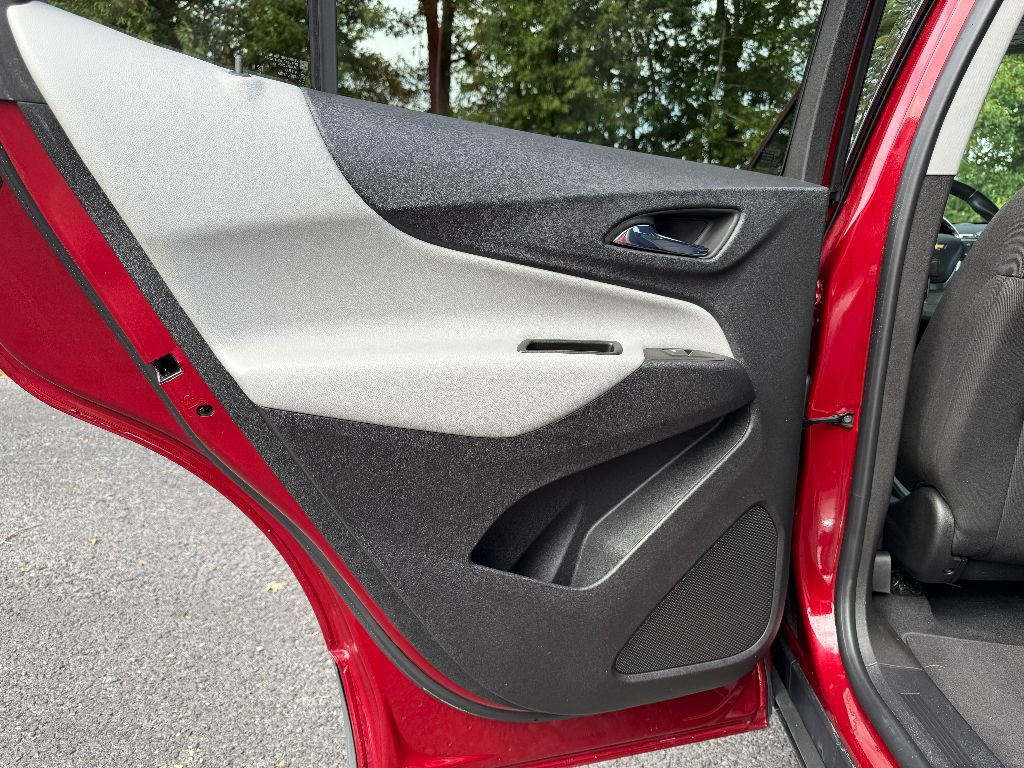 Used 2020 Chevrolet Equinox LT image 24