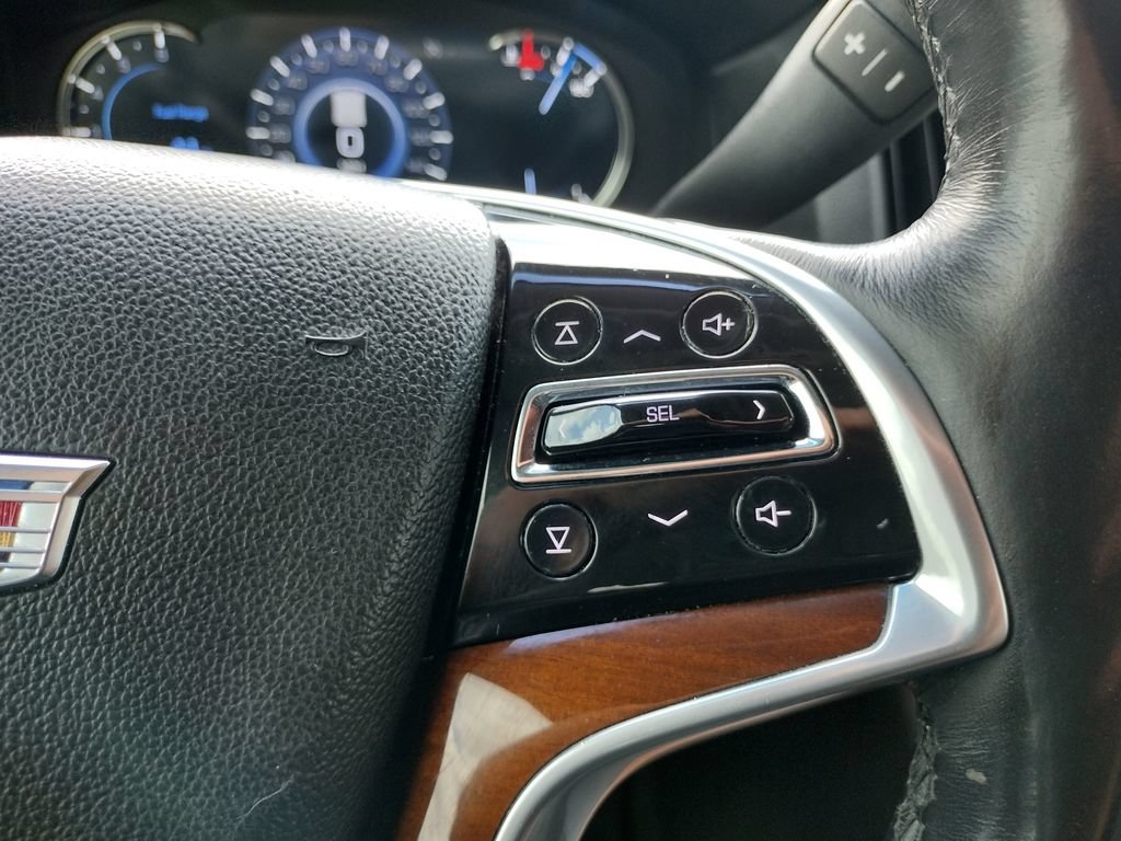 Used 2019 Cadillac Escalade ESV Luxury AWD/4WD image 31