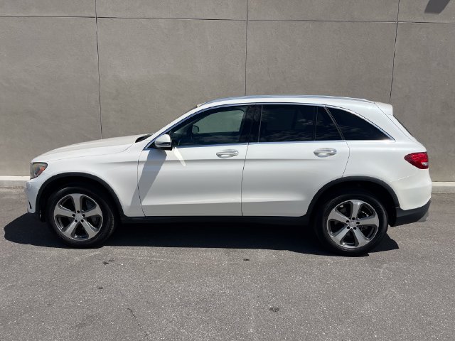 Used 2016 Mercedes-Benz GLC 300 image 4