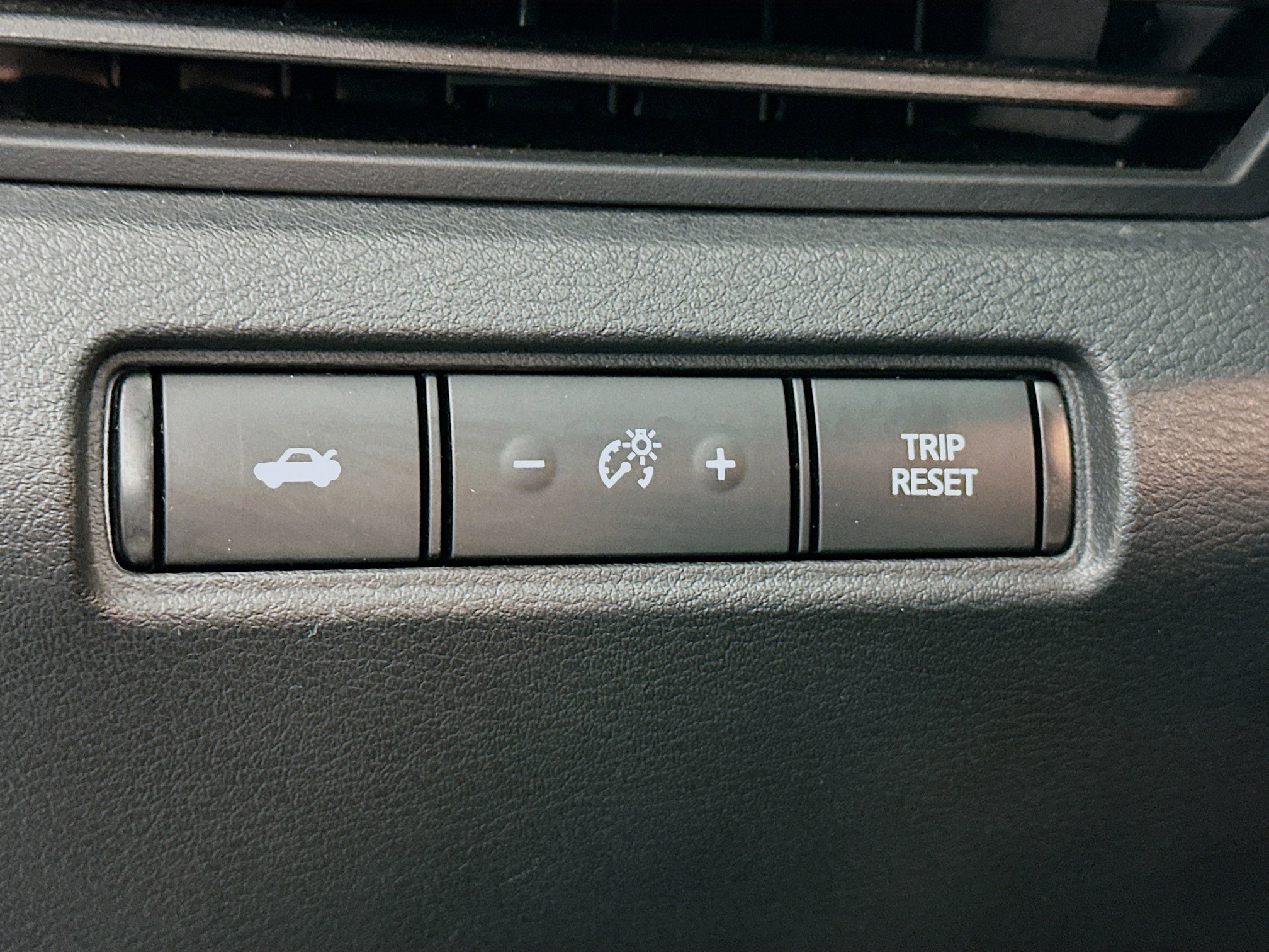 Used 2023 Nissan Altima 2.5 SR image 16