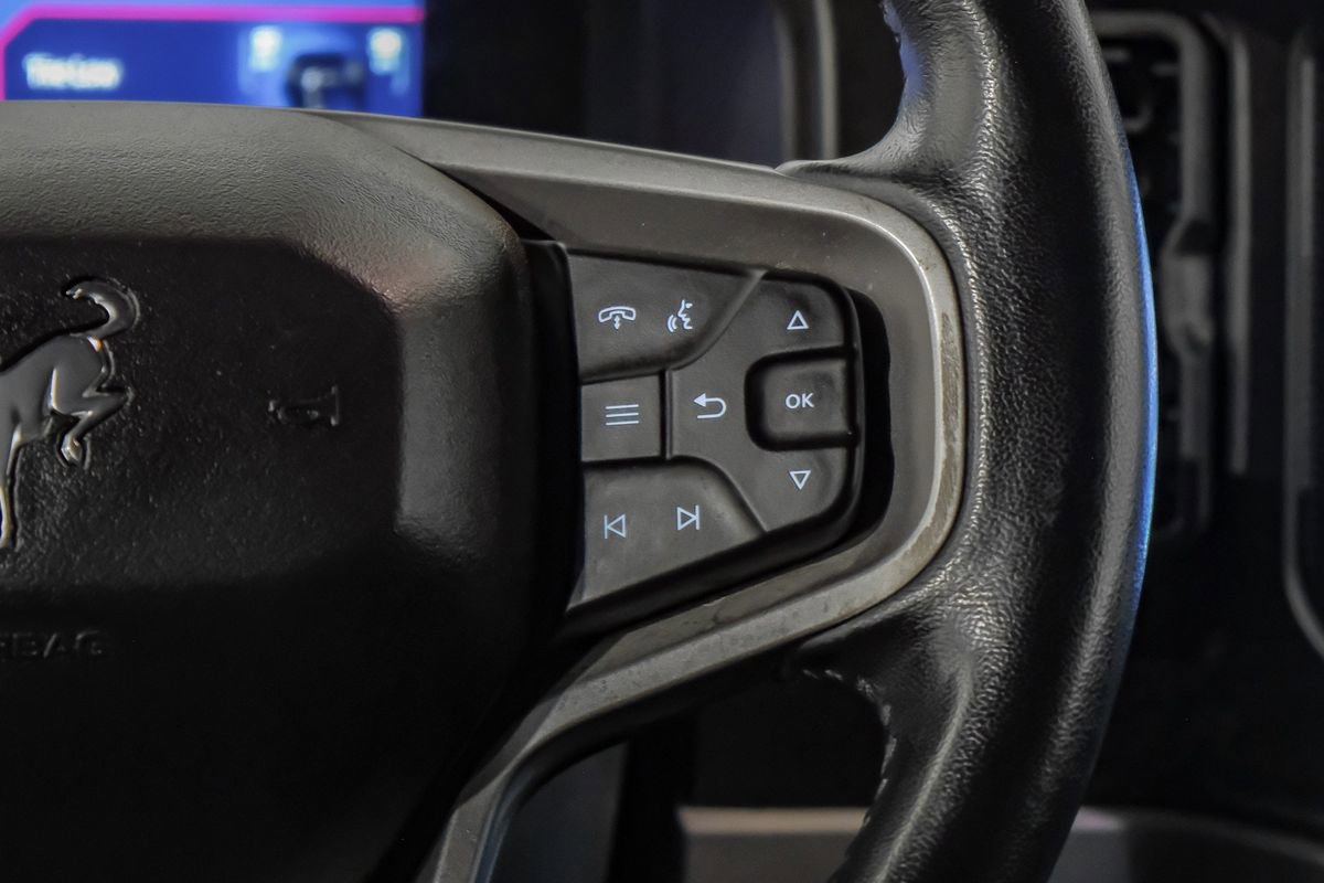 Used 2023 Ford Bronco Black Diamond image 18