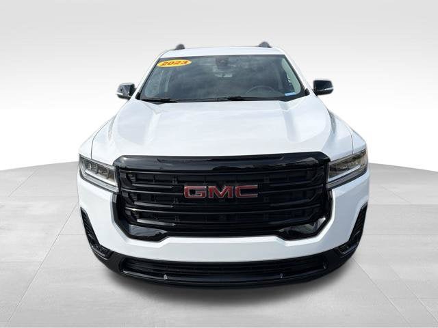 Used 2023 GMC Acadia SLT w/ Elevation Edition FWD image 2