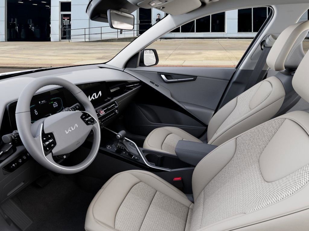 New 2026 Kia Niro EX image 17