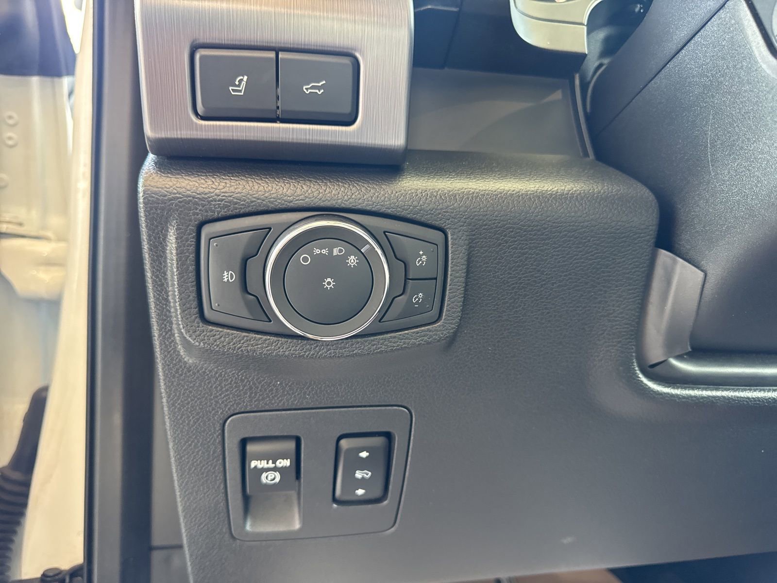 Certified 2021 Ford Expedition Platinum image 29