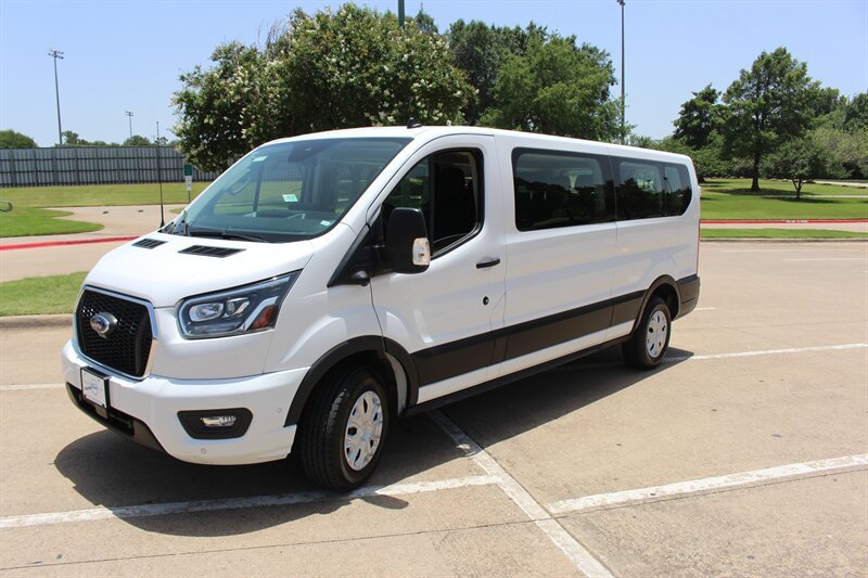 Used 2023 Ford Transit 350 XLT RWD image 1