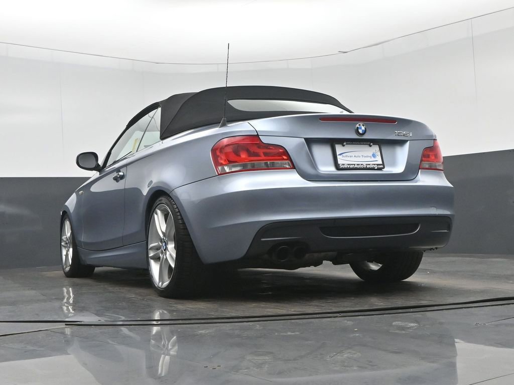 Used 2012 BMW 135i Convertible image 46