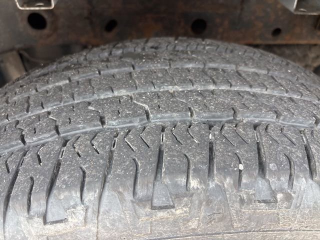 Used 2017 Ford F150 Lariat w/ Equipment Group 501A Mid image 13