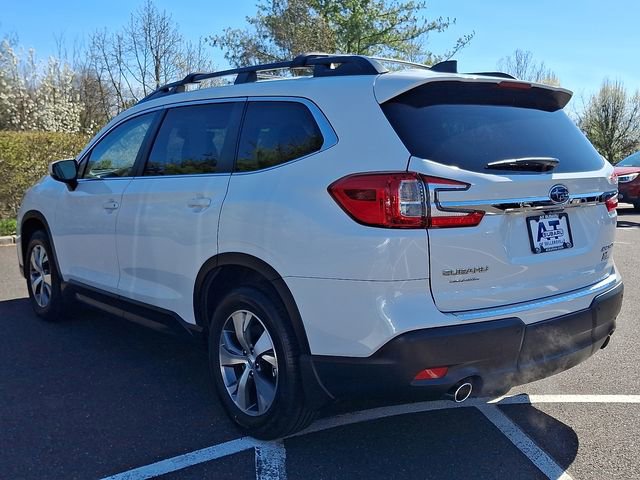 Certified 2025 Subaru Ascent Premium image 4
