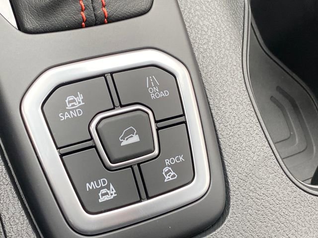 New 2026 Nissan Frontier PRO-4X AWD/4WD image 19