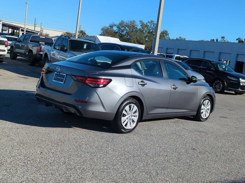 Certified 2023 Nissan Sentra S image 5