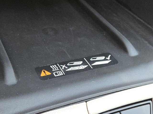 Certified 2023 GMC Acadia Denali w/ Denali Ultimate Package image 9