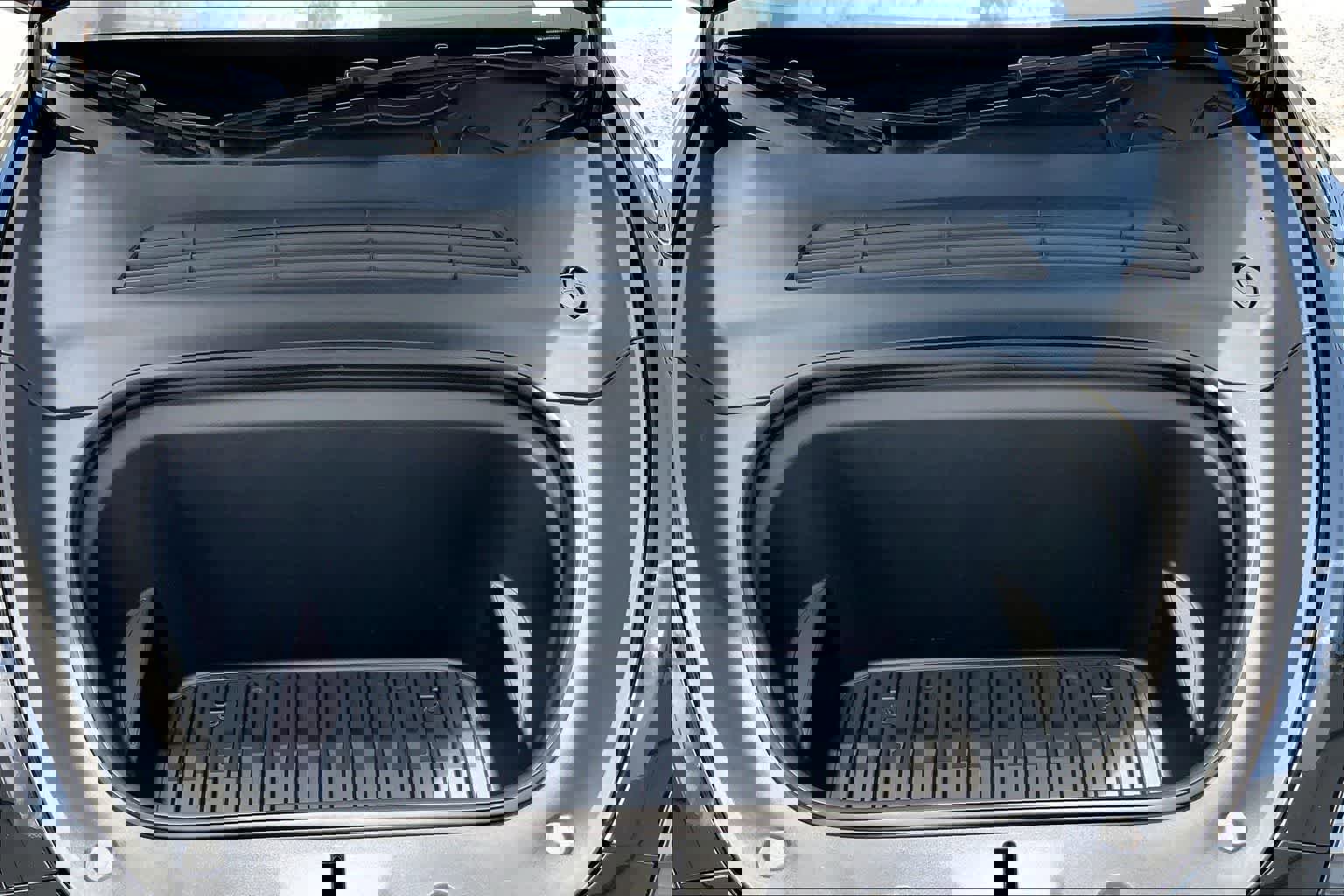 Used 2023 Tesla Model Y Performance image 10