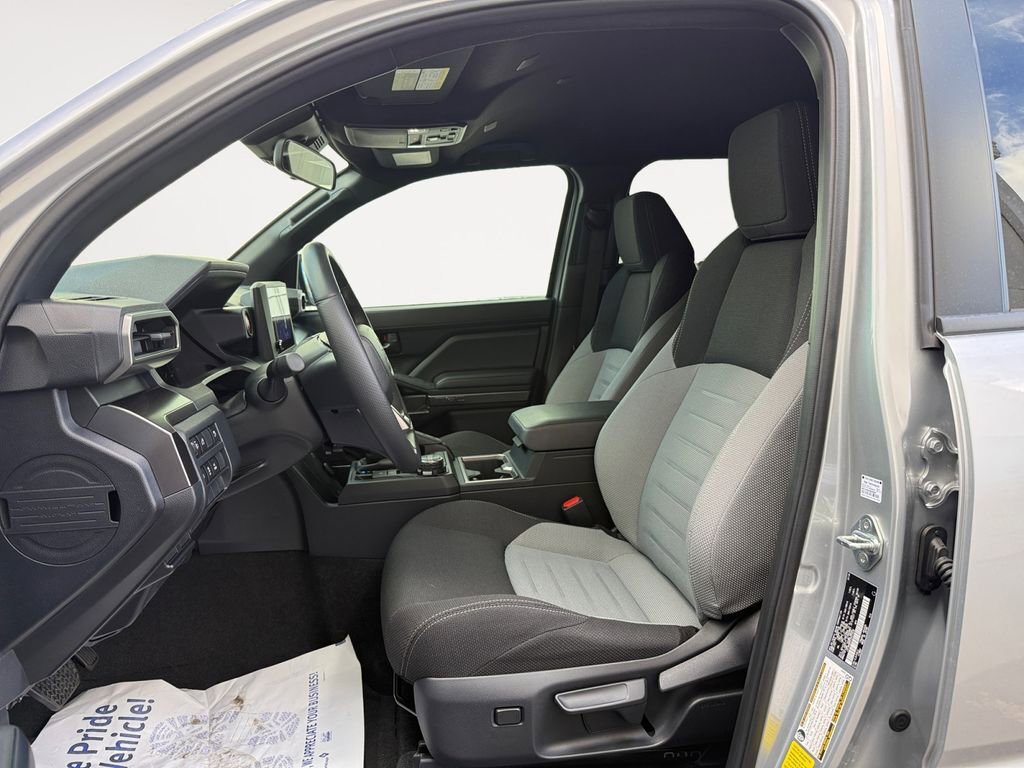 Used 2025 Toyota 4Runner TRD Off-Road image 9