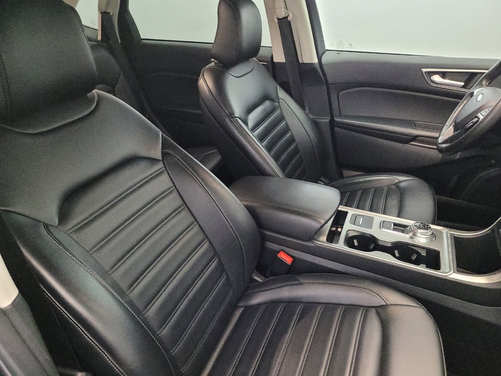 Used 2023 Ford Edge SEL image 21
