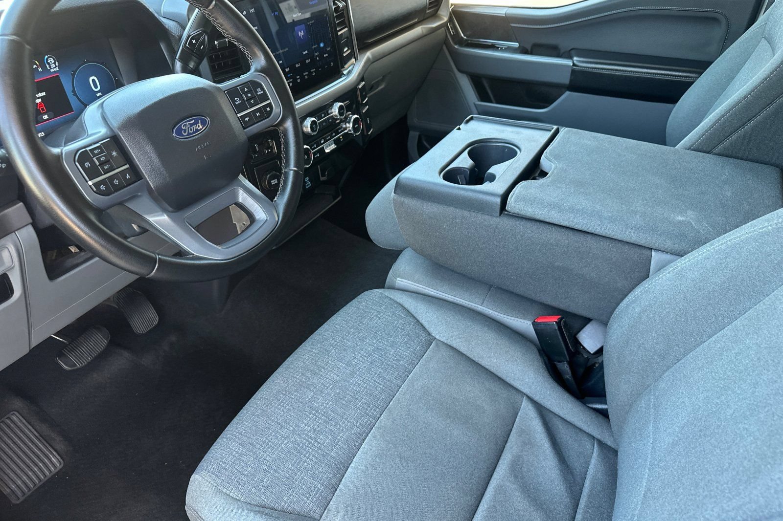 Used 2024 Ford F150 XLT RWD image 10