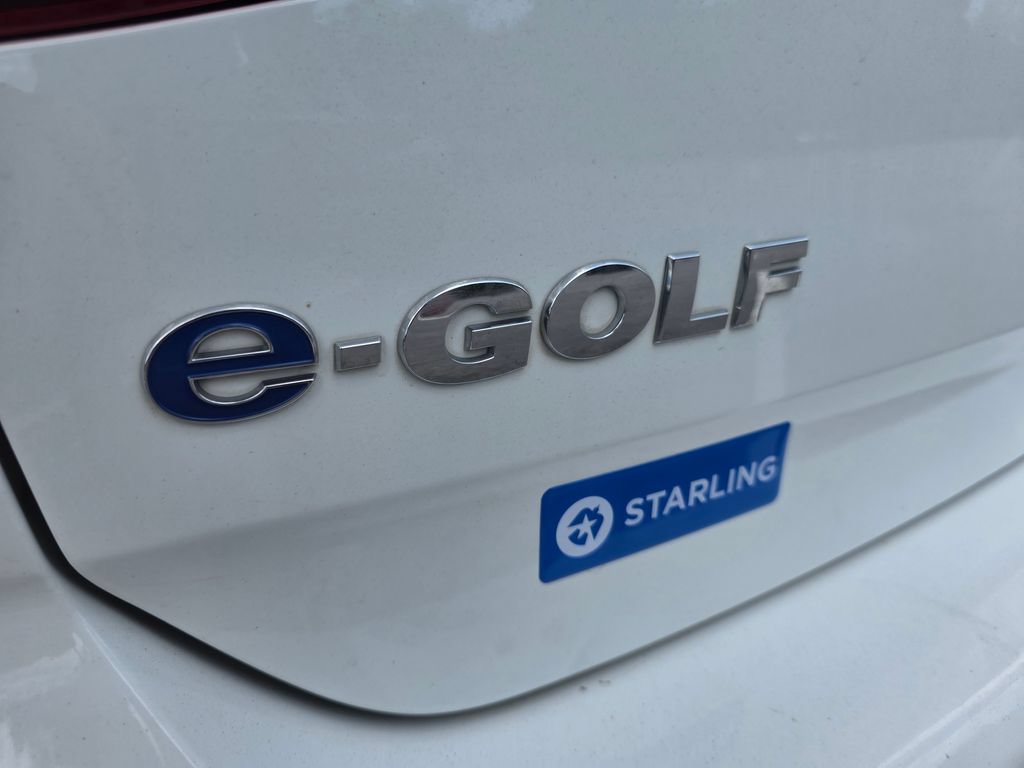 Used 2016 Volkswagen e-Golf SE w/ DC Fast Charging Package FWD image 31