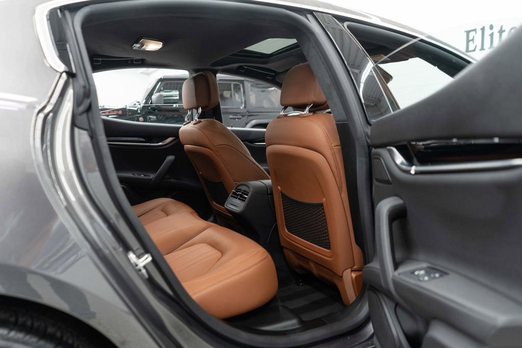 Used 2022 Maserati Ghibli Modena Q4 image 13