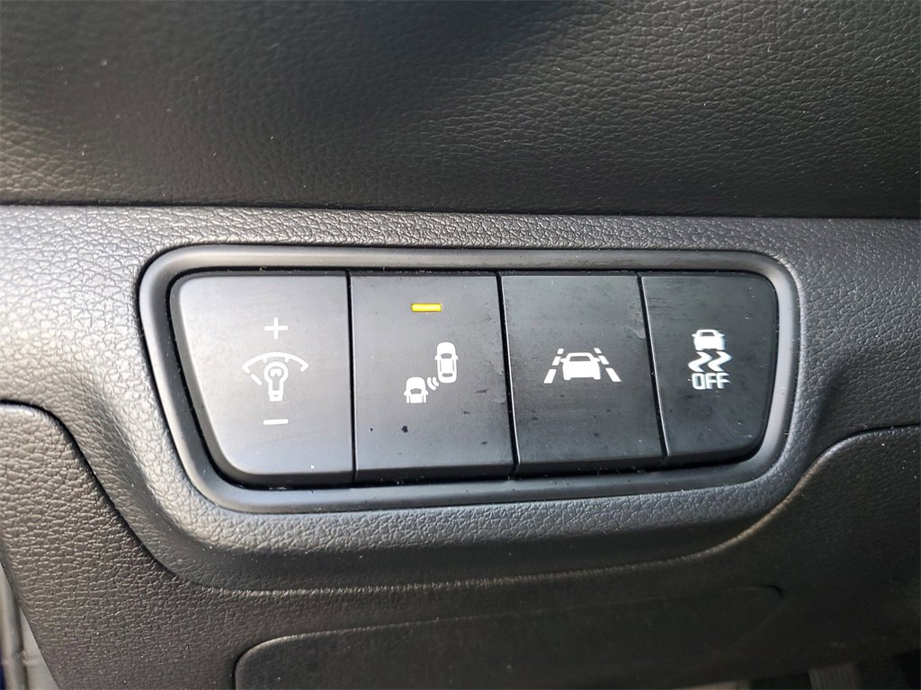 Certified 2021 Kia Forte EX image 31