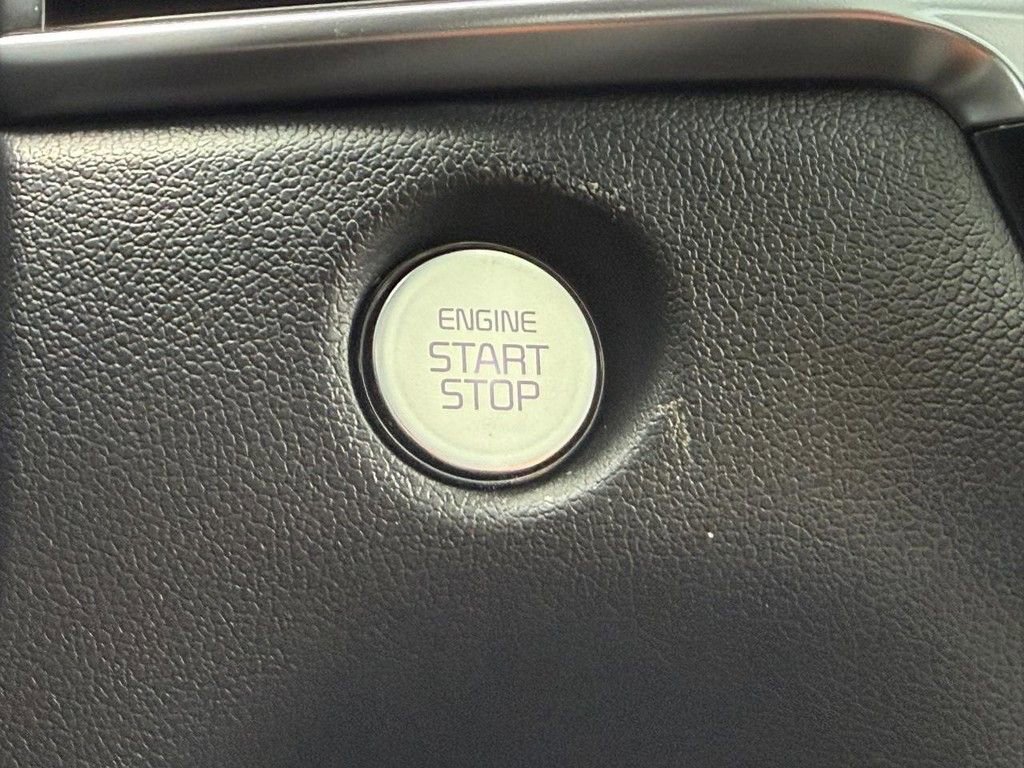 New 2026 Kia Sorento EX image 17