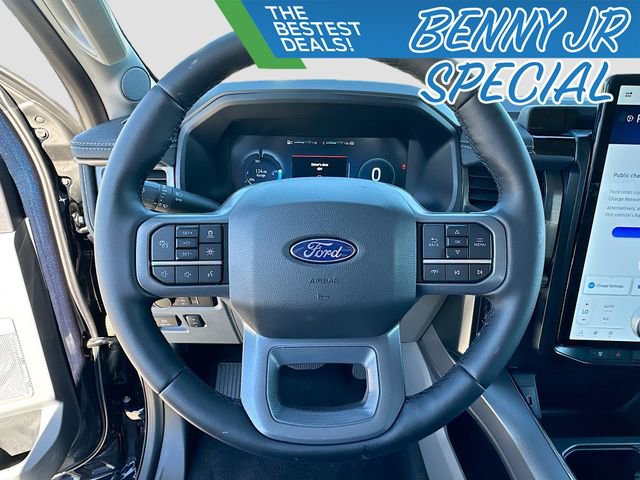 Used 2025 Ford F150 Lightning Flash image 11
