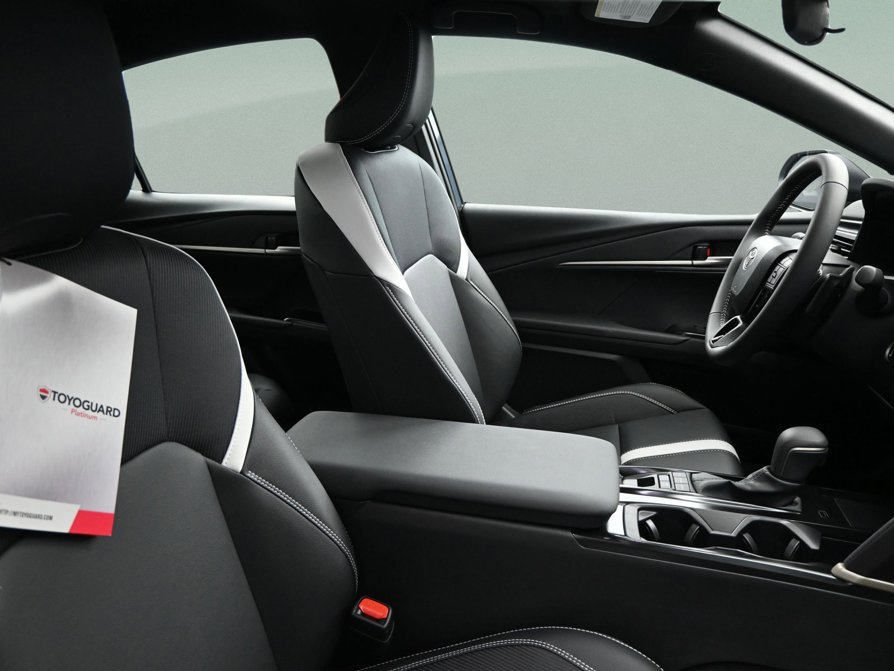 New 2026 Toyota Camry SE FWD image 33