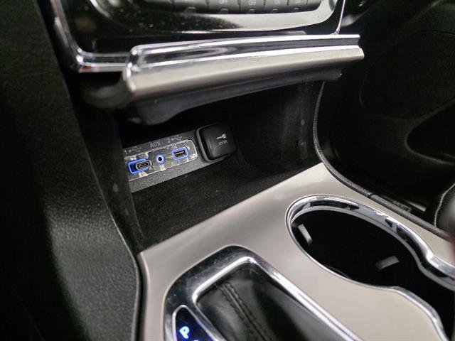 Used 2021 Jeep Grand Cherokee Limited w/ Luxury Group II AWD/4WD image 42