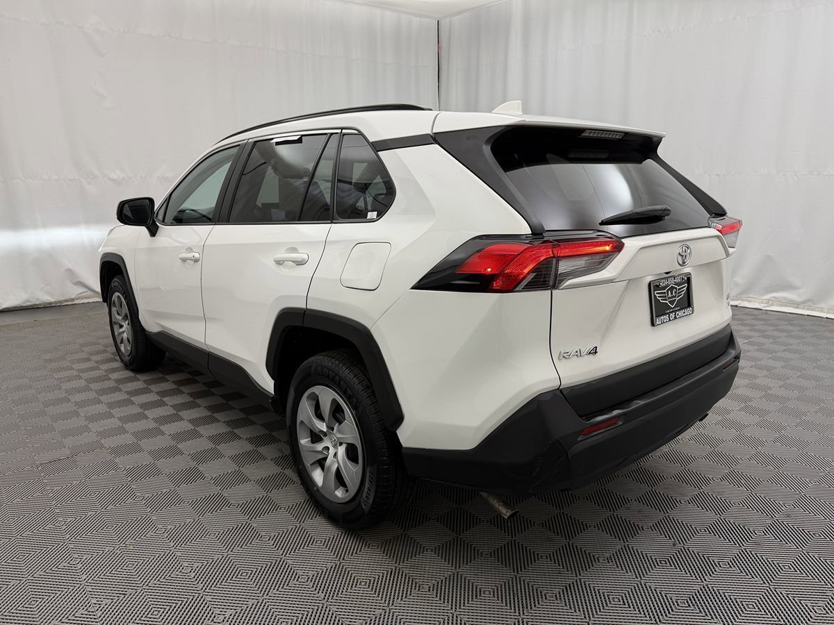 Used 2019 Toyota RAV4 LE image 7
