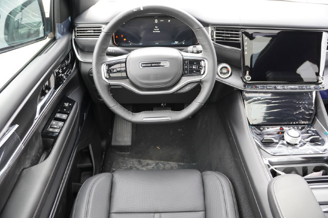 New 2026 Jeep Grand Wagoneer L Summit AWD/4WD image 14
