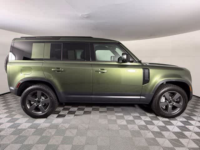 New 2026 Land Rover Defender 110 S AWD/4WD image 8