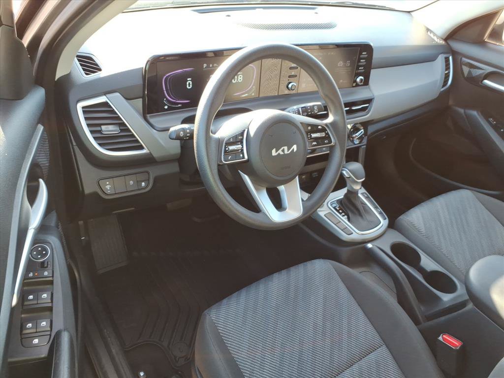 Used 2026 Kia Seltos LX AWD/4WD image 17