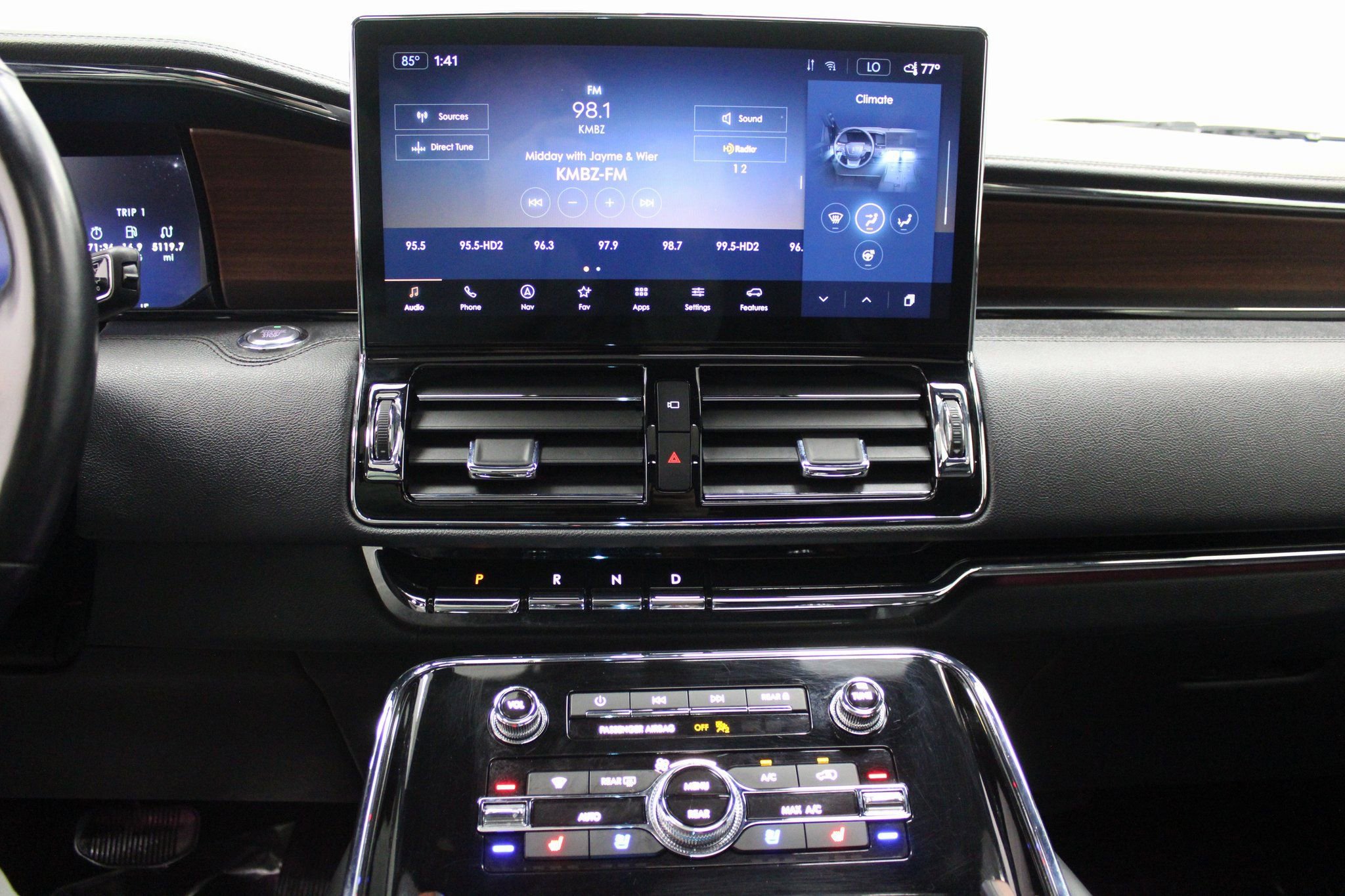 Used 2023 Lincoln Navigator Reserve image 41