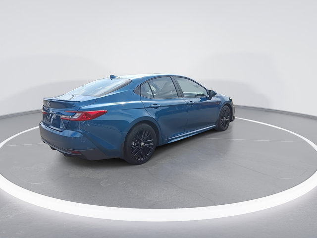 Used 2026 Toyota Camry SE w/ Convenience Package FWD image 9