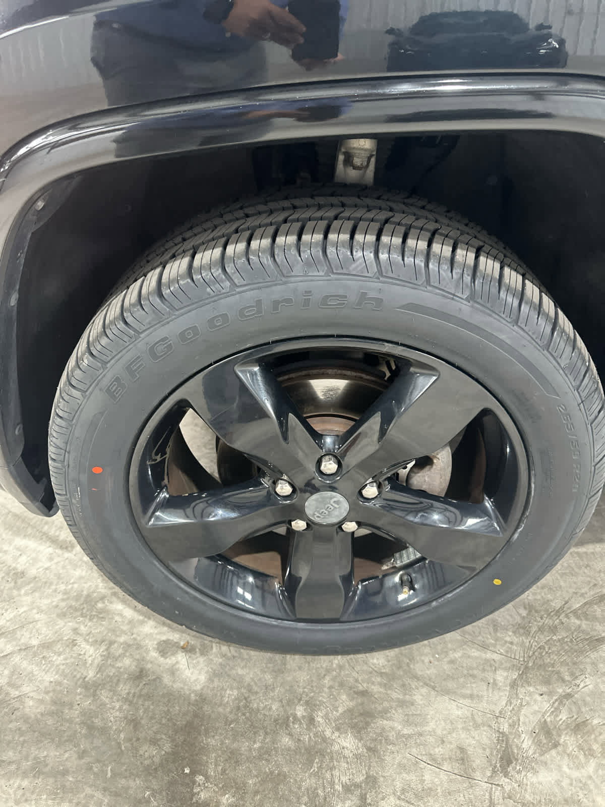 Used 2017 Jeep Grand Cherokee Overland AWD/4WD image 10