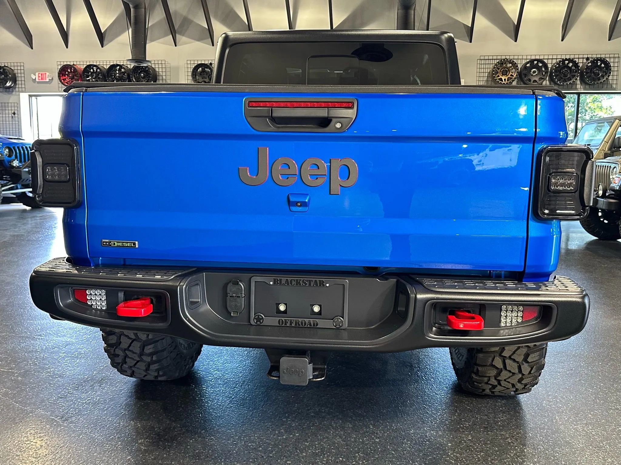 Used 2021 Jeep Gladiator Rubicon w/ Cold Weather Group AWD/4WD image 13