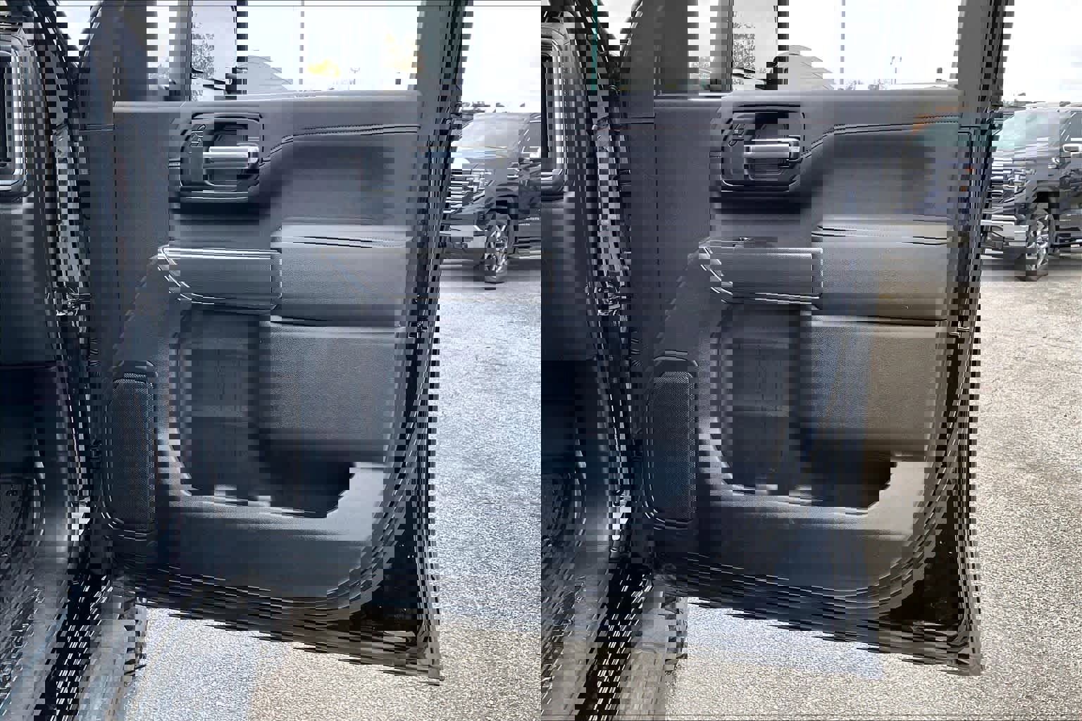 Used 2022 GMC Sierra 2500 AT4 image 19