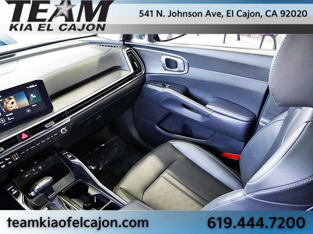 Certified 2025 Kia Sorento X-Line EX image 26
