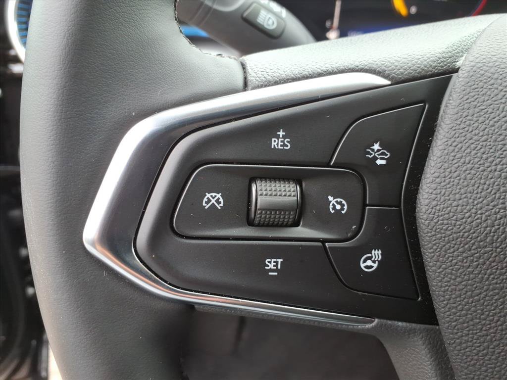 Used 2026 Chevrolet Trax LT w/ Driver Confidence Package FWD image 24
